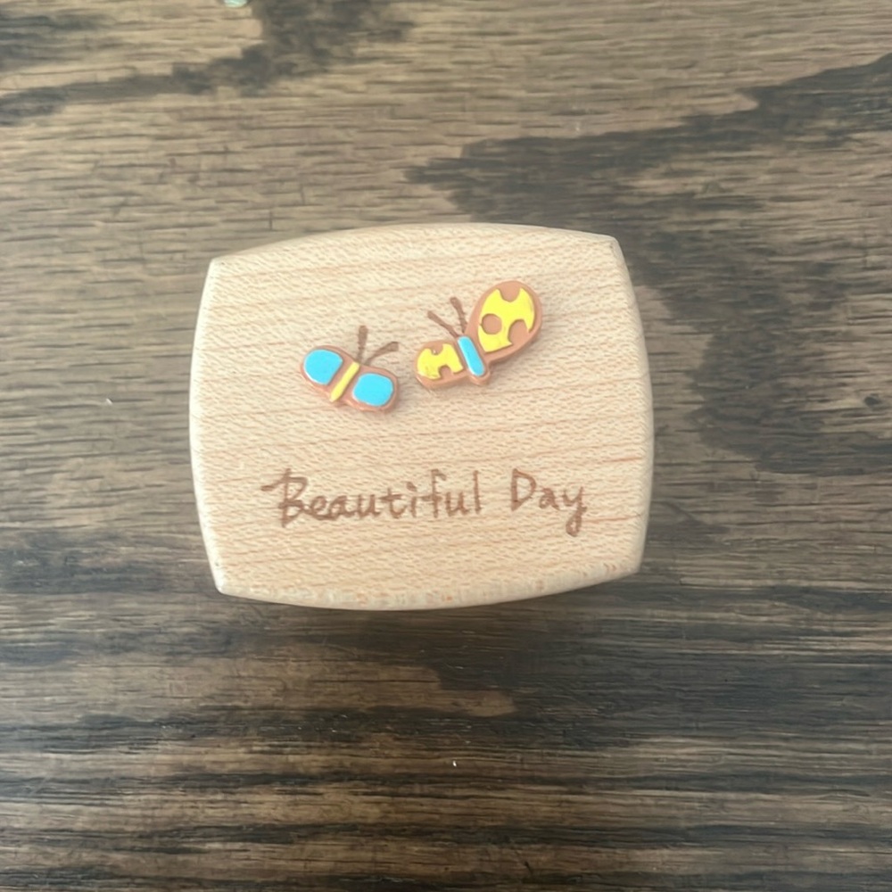Beautiful day music box